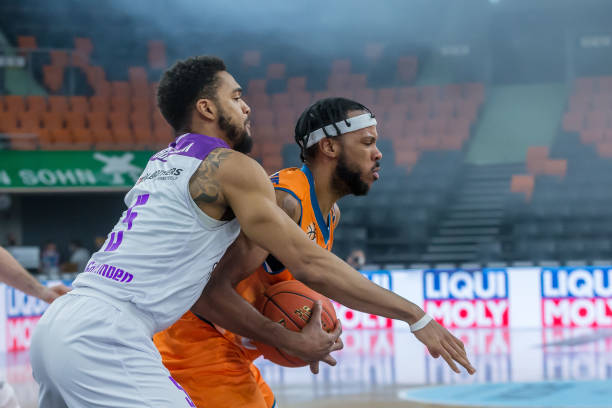 表现强势 表现强势