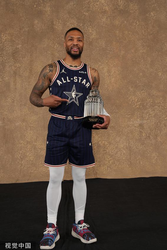 比赛短暂中 比赛短暂中